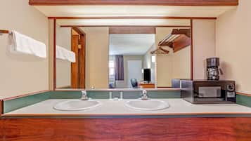 Free toiletries, hair dryer, towels