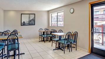 Esmorzar diari per emportar gratuït