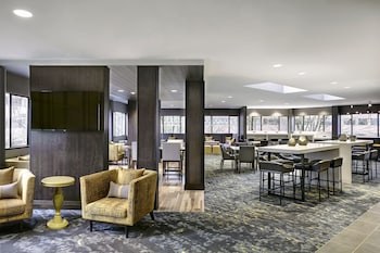 Executive lounge at Portland Marriott Downtown Waterfront