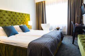 Superior Double Room | In-room safe, desk, free cribs/infant beds, rollaway beds