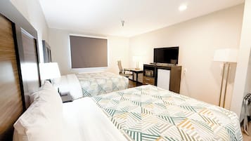 Desk, laptop workspace, iron/ironing board, free WiFi