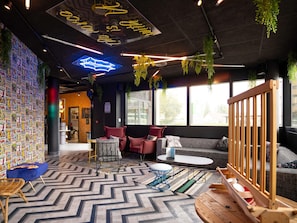 Bar (in der Unterkunft)