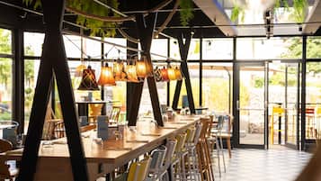 บริเวณภายนอก