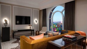 Egyptian cotton sheets, premium bedding, down comforters, pillowtop beds - The Venetian Resort Las Vegas (Las Vegas)