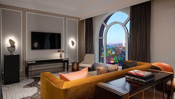 Egyptian cotton sheets, premium bedding, down comforters, pillowtop beds