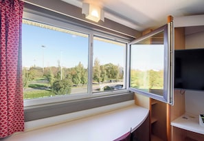 Premium bedding, desk, soundproofing, iron/ironing board