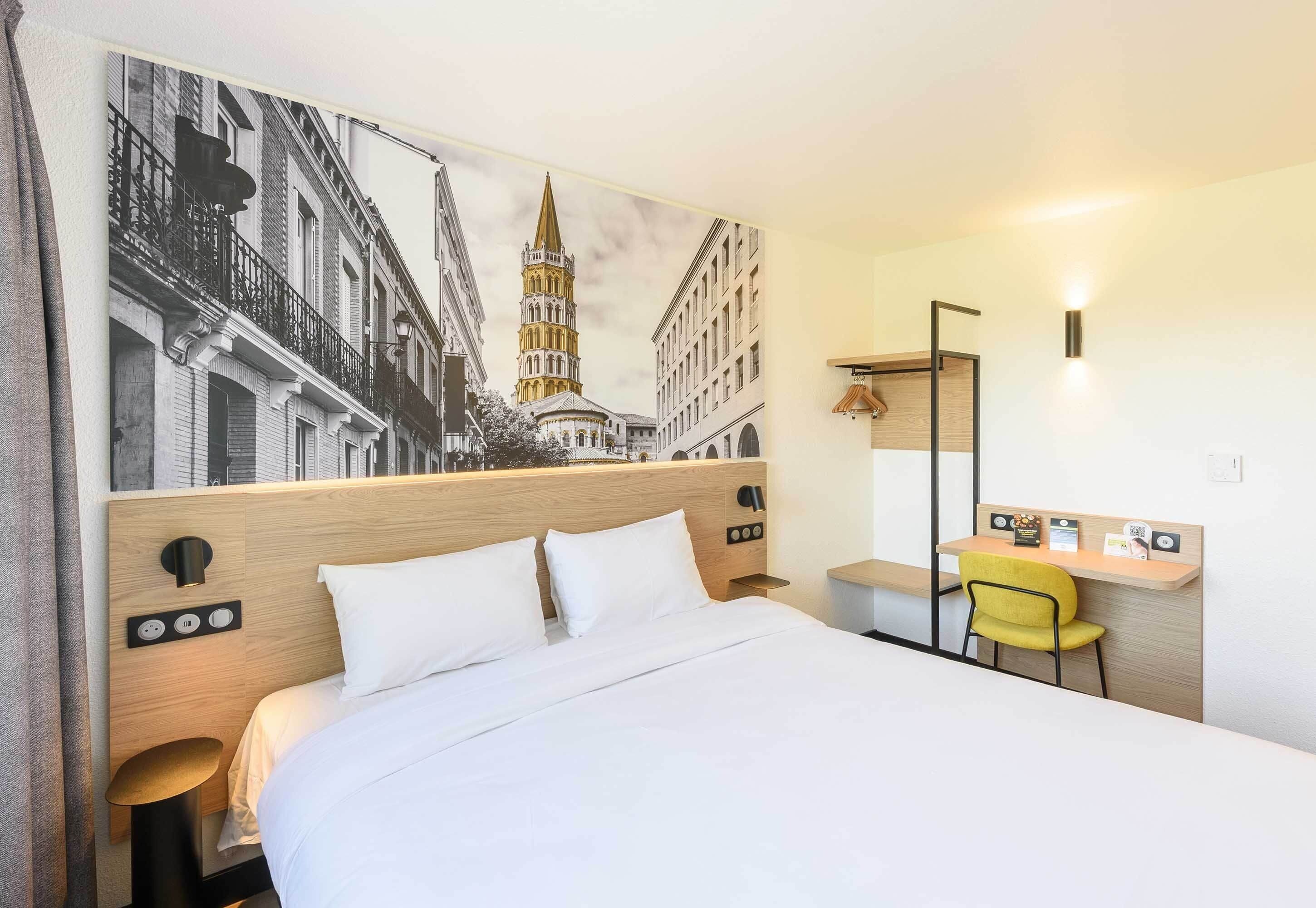 Premium bedding, desk, soundproofing, iron/ironing board