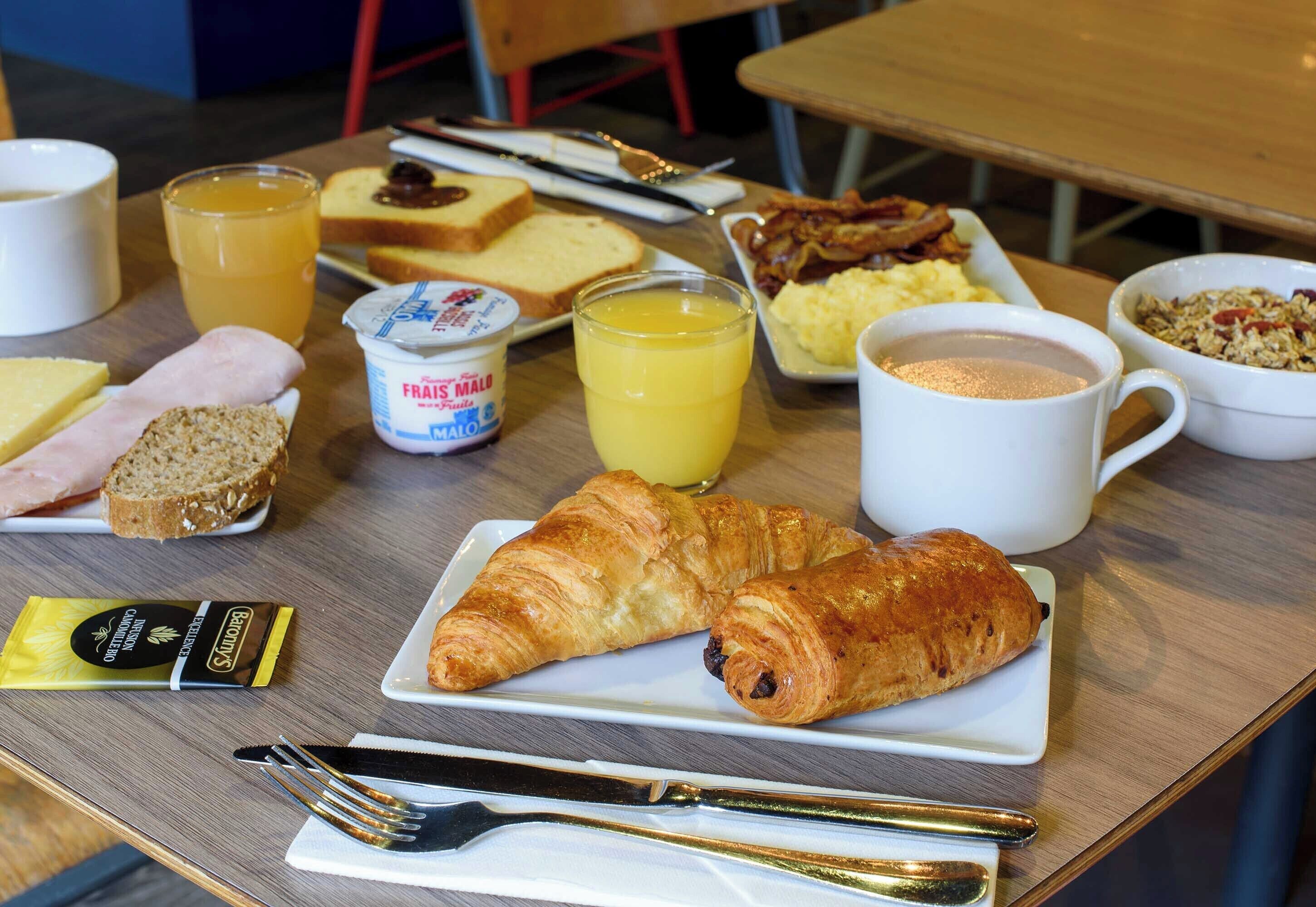 daily buffet breakfast (eur 11.5 per person)