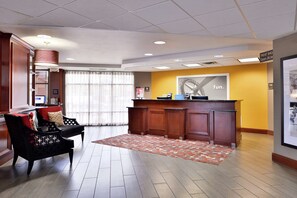 Reception - Hampton Inn Norfolk/Virginia Beach (Virginia Beach)