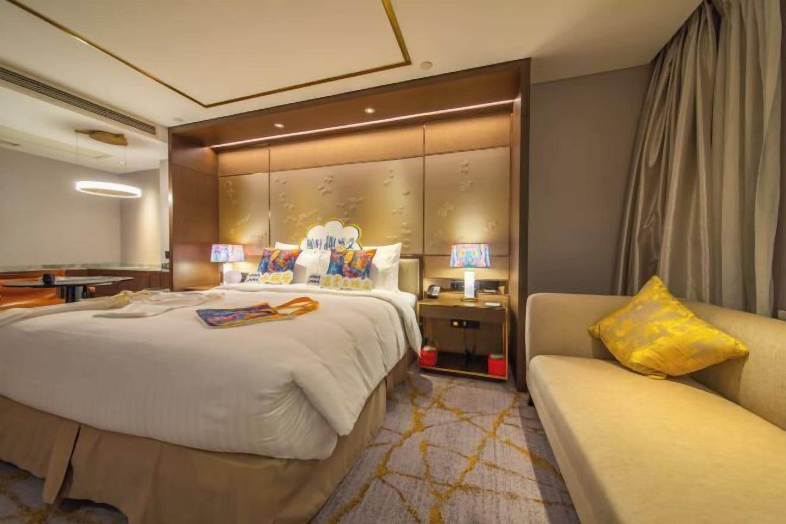 迷你吧、客房内保险箱、遮光窗帘、隔音