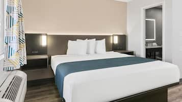 Escrivaninha, espaço de trabalho para notebook, cortinas blackout