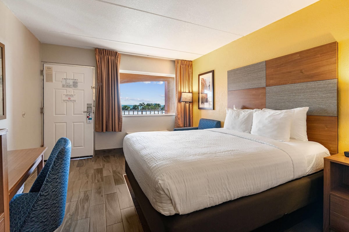 Desk, blackout drapes, iron/ironing board, free WiFi