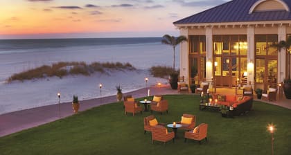 Sandpearl Resort