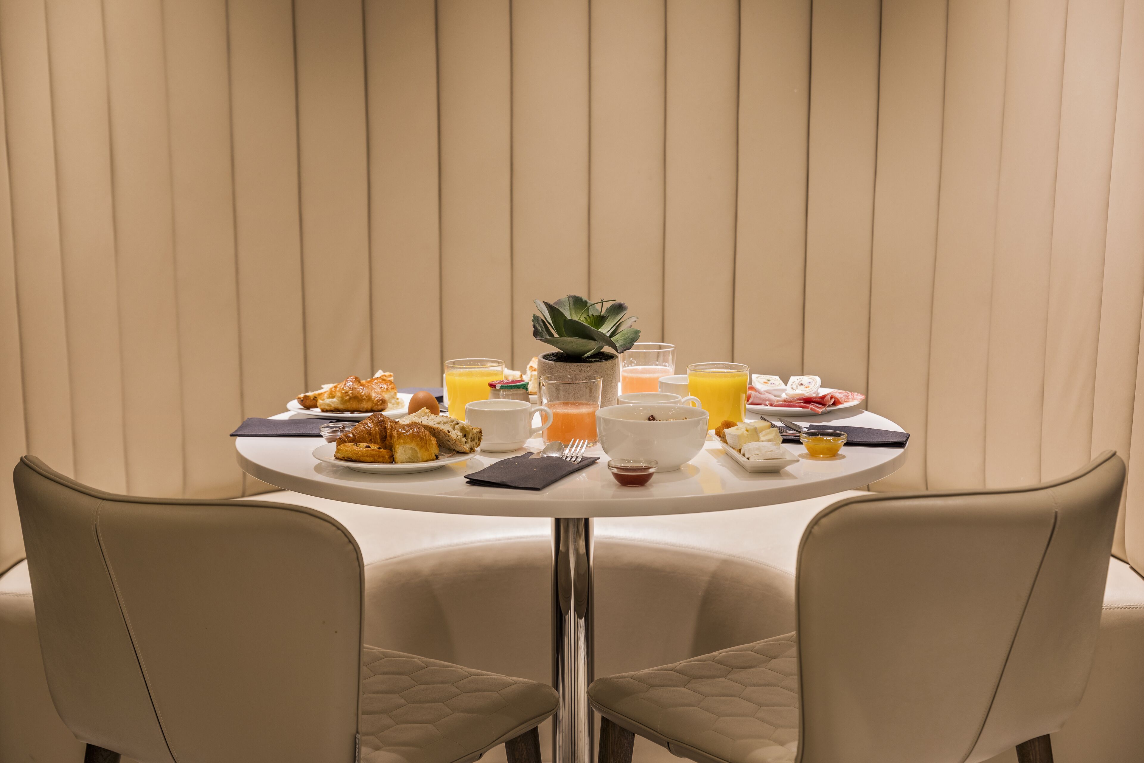 daily buffet breakfast (eur 15 per person)