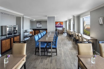 Lounge at JW Marriott Washington DC