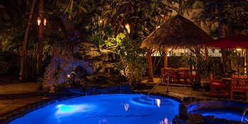 Pool amenities at Castle Bamboo Waikiki Hotel