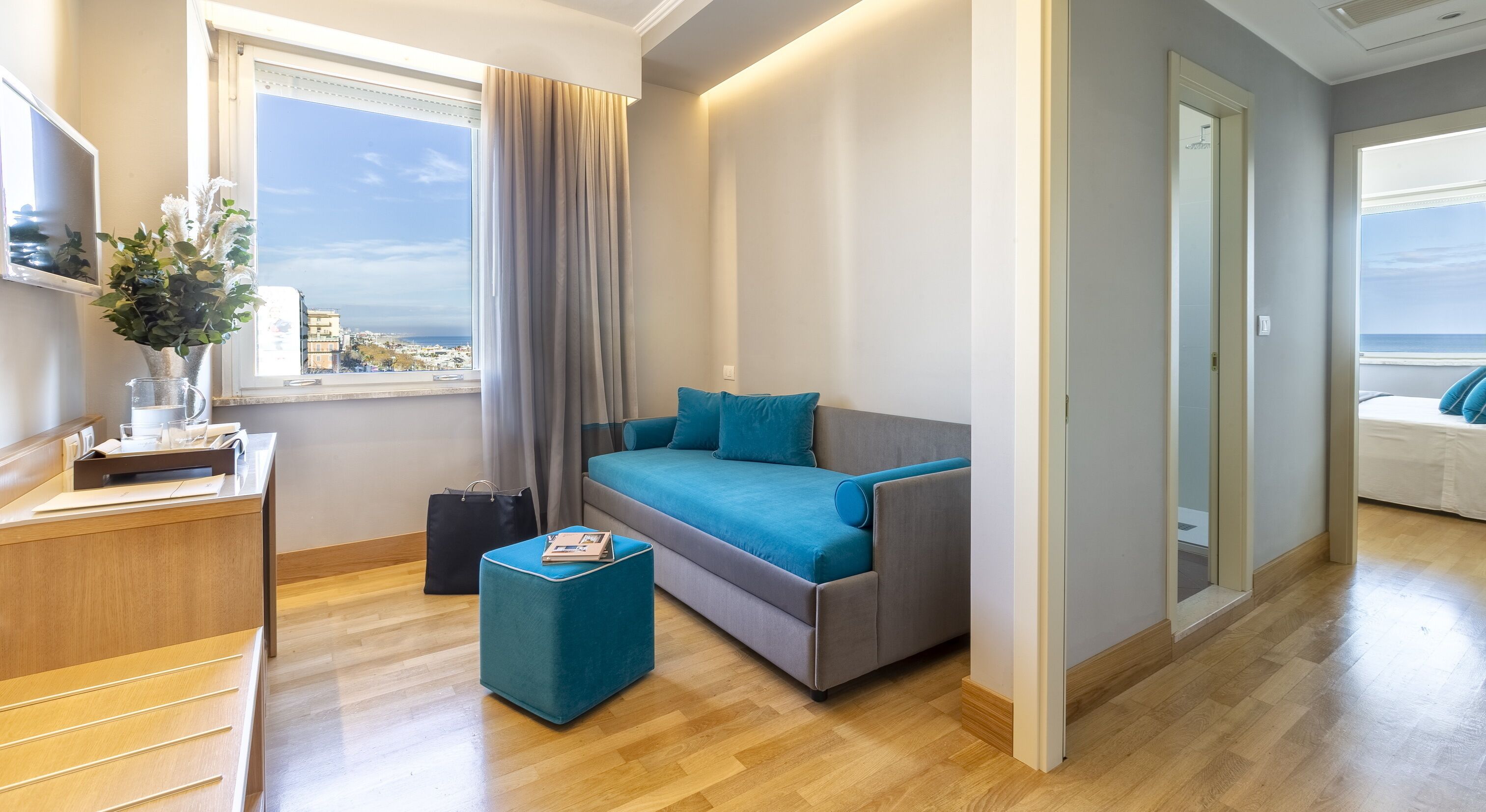 1 bedroom, minibar, in-room safe, desk