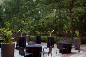 Terrace/patio - Chicago Marriott Suites O'Hare (Rosemont)