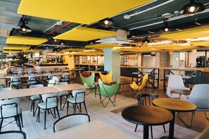 2 restaurants, lunch, dinner served; Mediterranean cuisine