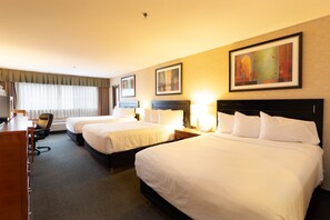 Comfort Triple Room | Premium bedding, blackout drapes, iron/ironing board, free WiFi