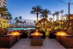 3 restaurants, breakfast, lunch, dinner served; Mexican cuisine 