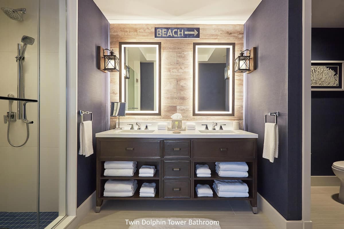 Suite, 2 Queen Beds, Ocean View (Twin Dolphin Tower) | Premium bedding, pillowtop beds, in-room safe, iron/ironing board