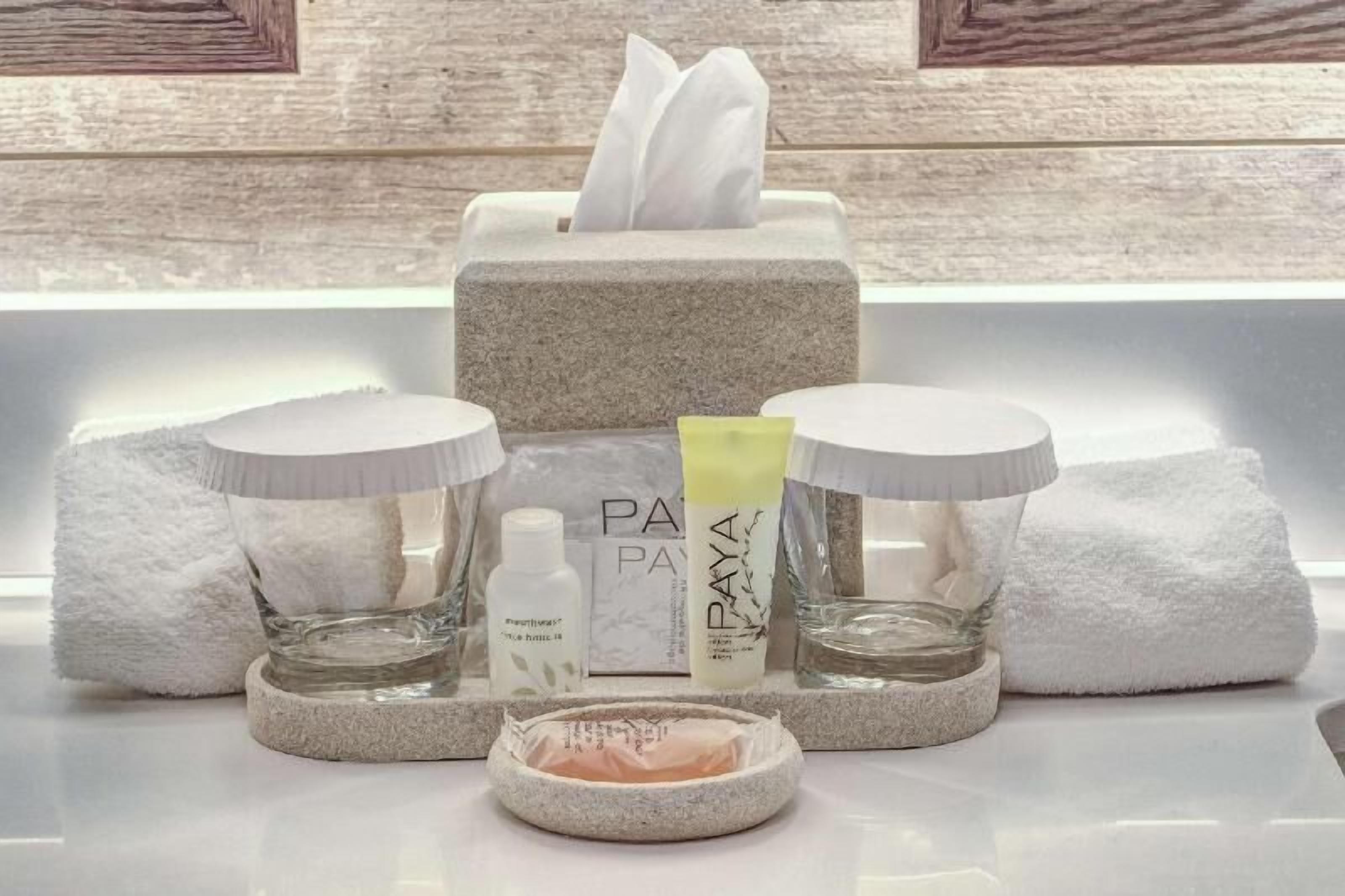 Bathroom amenities