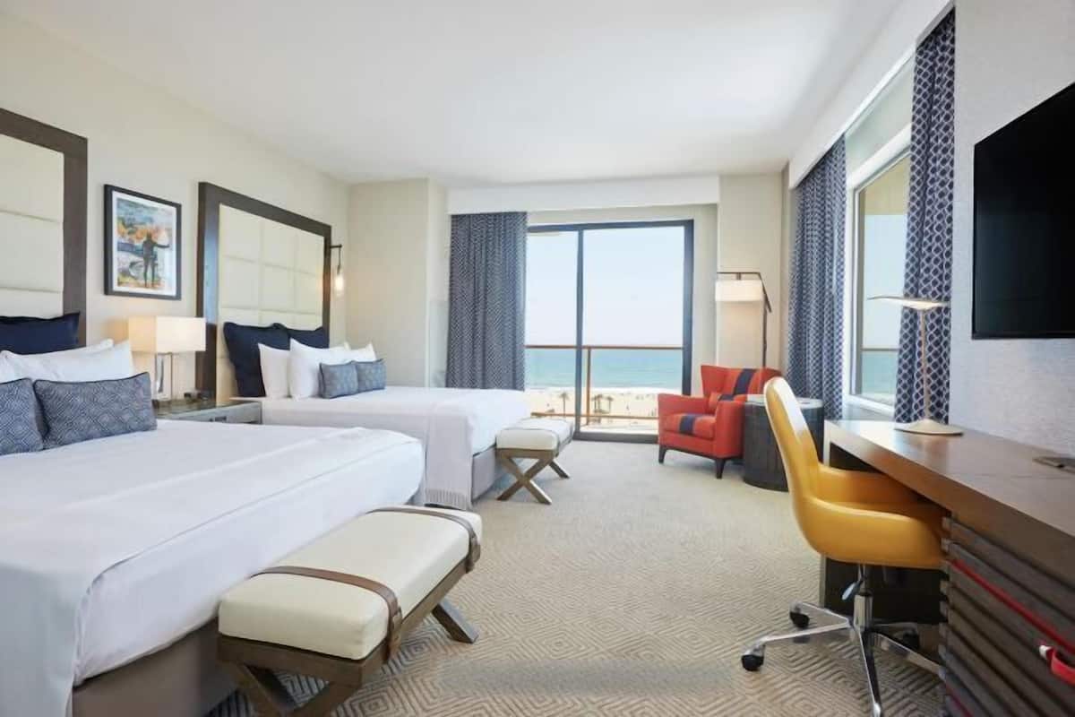 1 bedroom, premium bedding, pillowtop beds, in-room safe