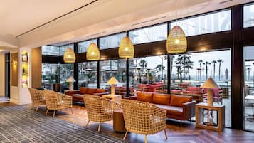 2 bars/lounges, poolside bar