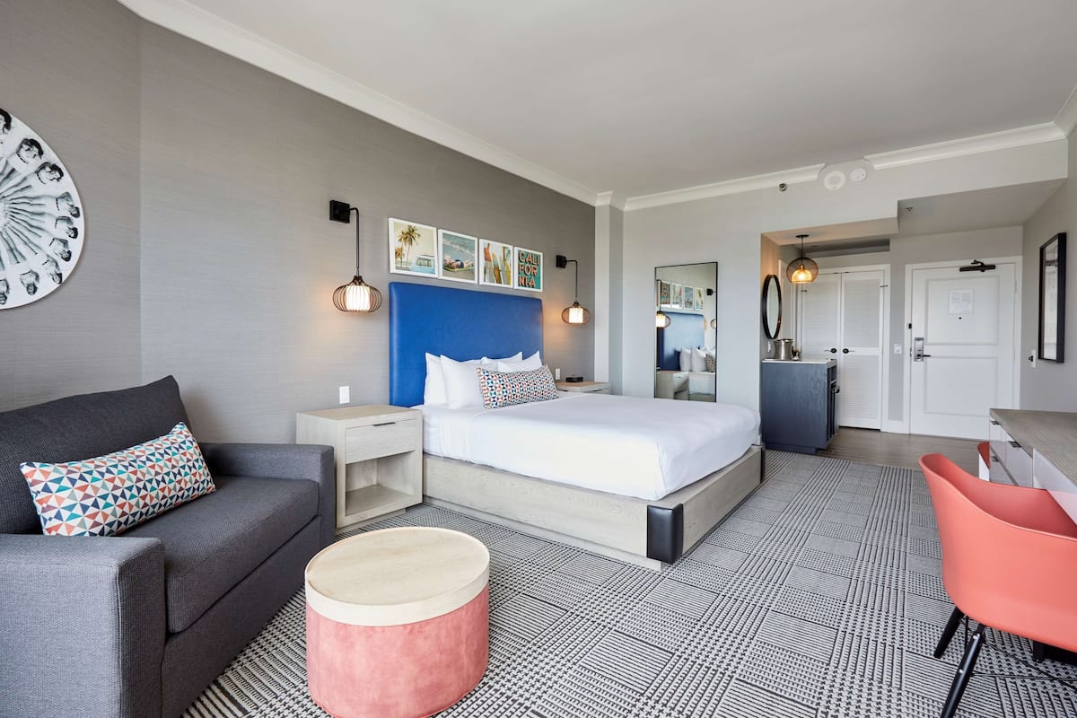 1 bedroom, premium bedding, pillowtop beds, in-room safe