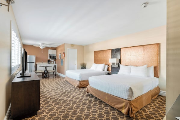 Studio Suite, 2 Queen Beds | Premium bedding, pillowtop beds, in-room safe, desk - Marin Suites Hotel (Corte Madera)