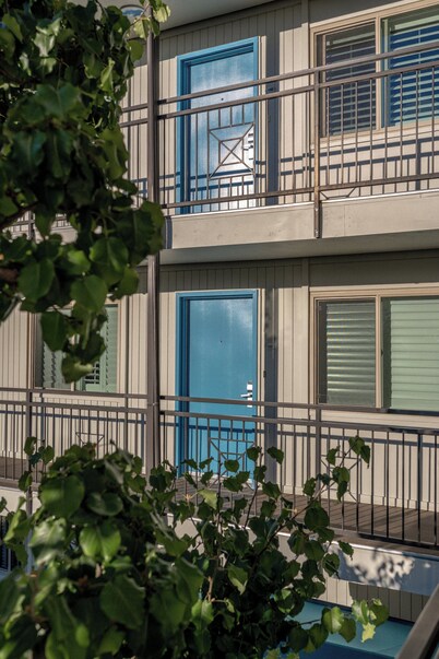 Marin Suites Hotel