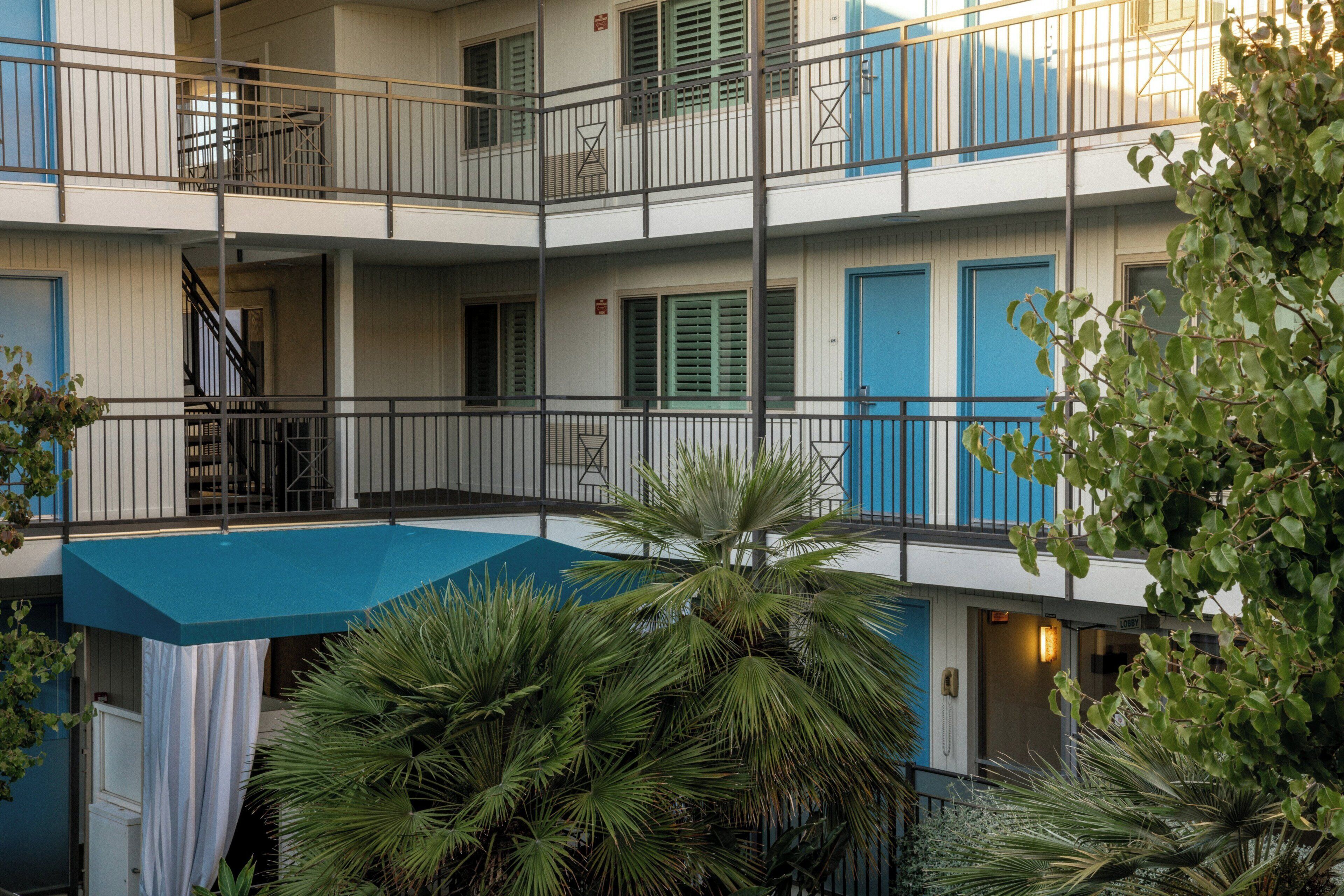 Outdoor pool, open 10:00 AM to 9:00 PM, pool umbrellas, sun loungers