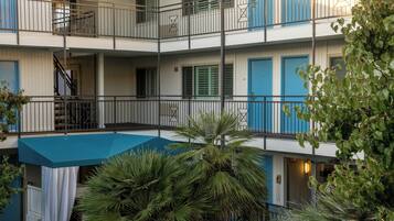 Outdoor pool, open 10:00 AM to 9:00 PM, pool umbrellas, sun loungers