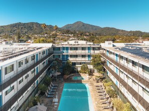 Outdoor pool, open 10:00 AM to 9:00 PM, pool umbrellas, sun loungers