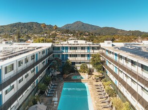 Exterior - Marin Suites Hotel (Corte Madera)