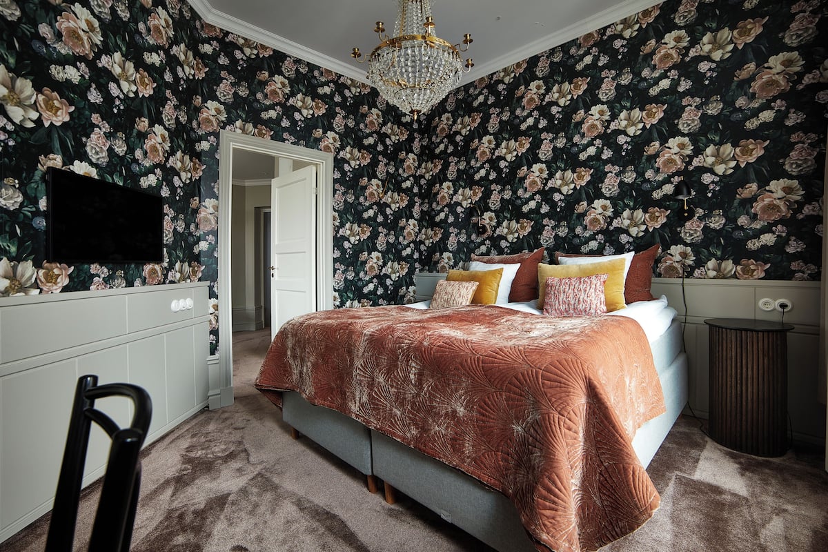 Classic Suite, Bathtub