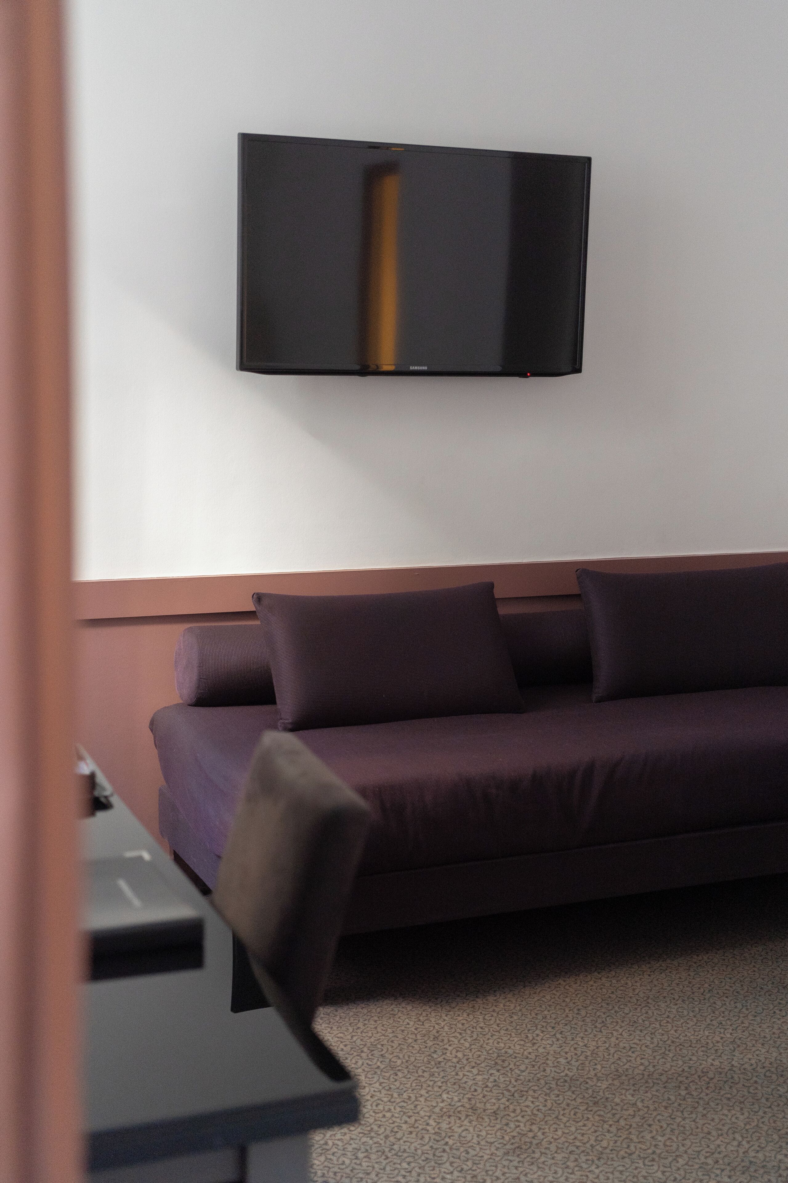 superior triple room | living area | 40-inch flat-screen tv with digital channels, tv