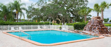 Outdoor pool, open 8:00 AM to 9:00 PM, sun loungers