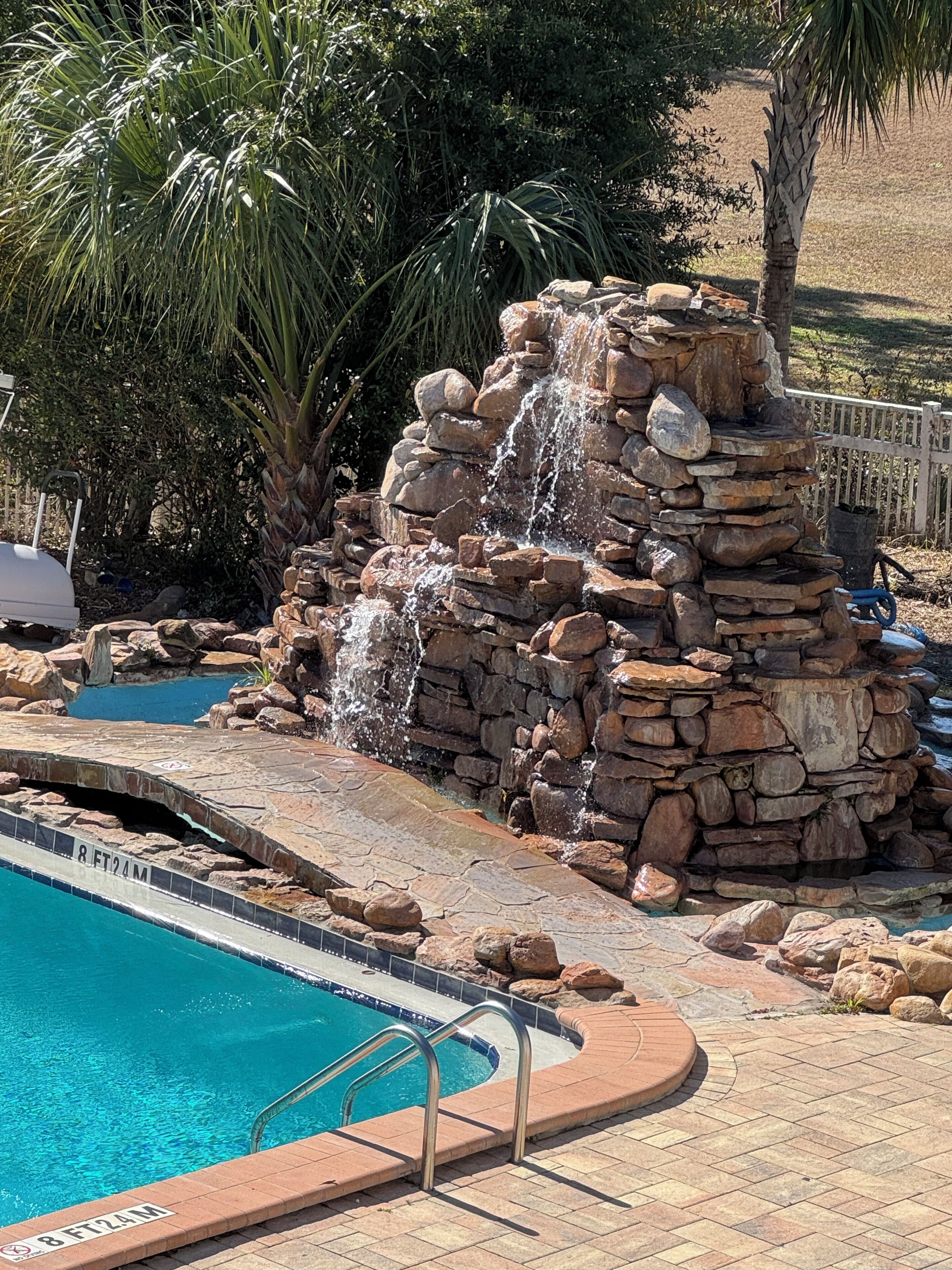 Outdoor pool, open 8:00 AM to 9:00 PM, sun loungers