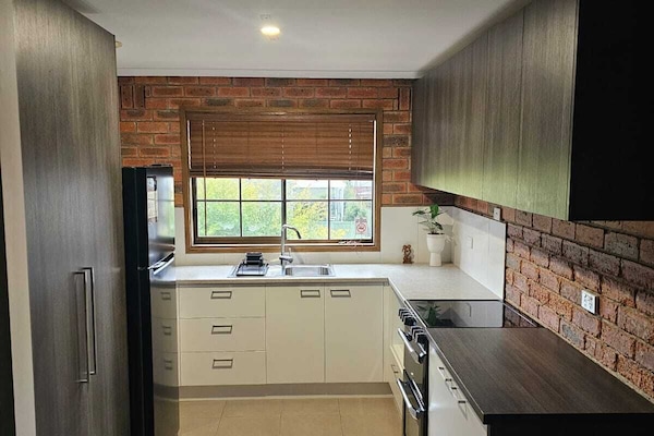 Departamento familiar, 3 habitaciones, para no fumadores, balcón | Cocina privada | Microondas, cafetera y tetera, tetera eléctrica y tostadora