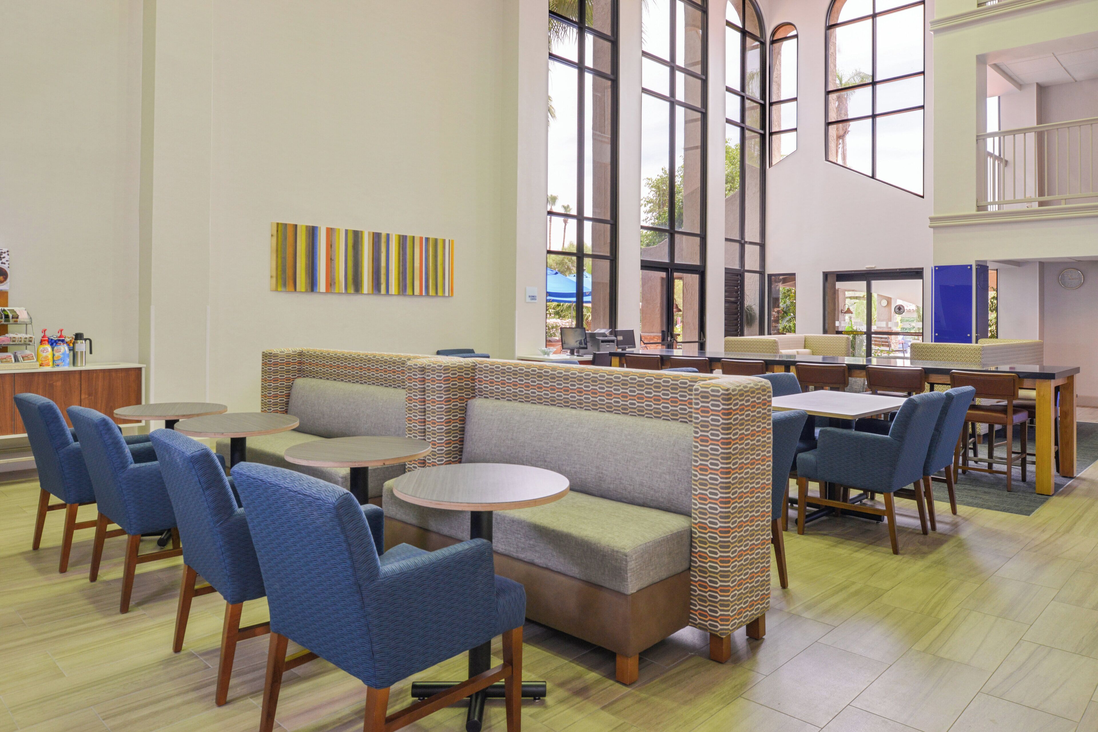 Foto - Holiday Inn Express Palm-Desert by IHG