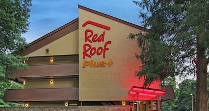 Red Roof Inn PLUS+ Atlanta - Buckhead