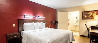 Red Roof Inn PLUS+ Atlanta - Buckhead