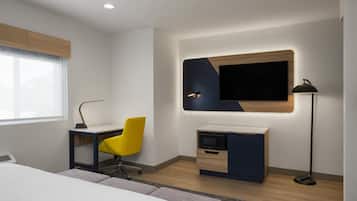 Standard Room, 1 King Bed, Accessible, Bathtub | Premium bedding, desk, iron/ironing board, free wired internet