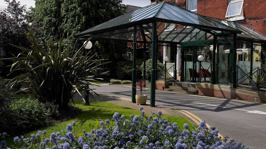 Parkmore Hotel & Leisure Club, Sure Hotel Collection by BW