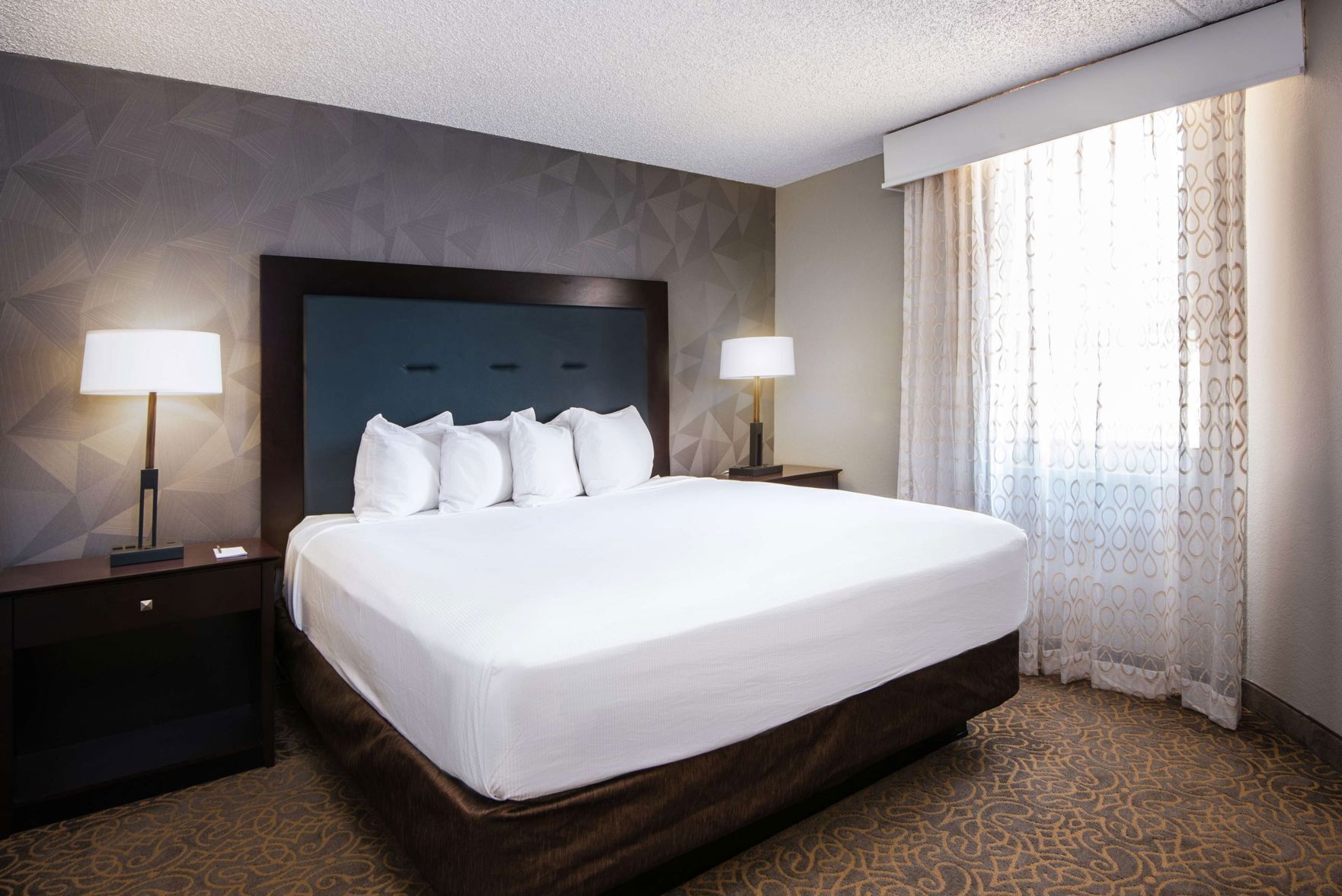 1 bedroom, premium bedding, in-room safe, desk