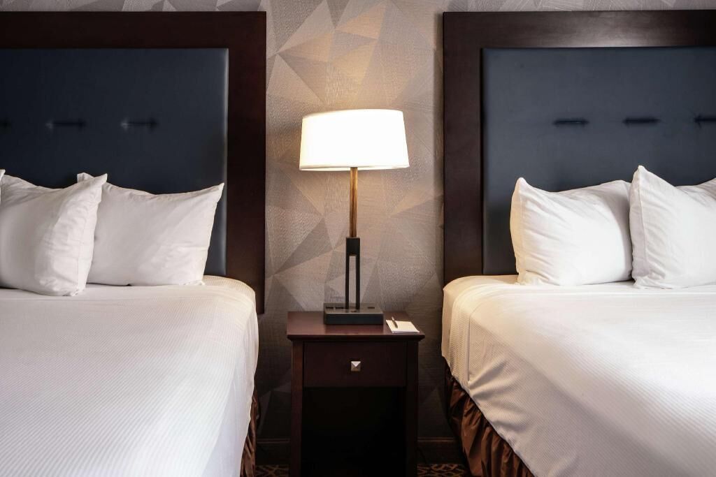 1 bedroom, premium bedding, in-room safe, desk