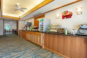 Free daily buffet breakfast