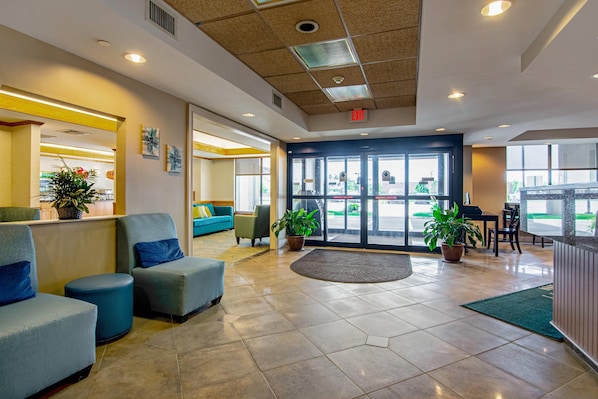 Lobby - Quality Inn Portsmouth West End (Portsmouth)